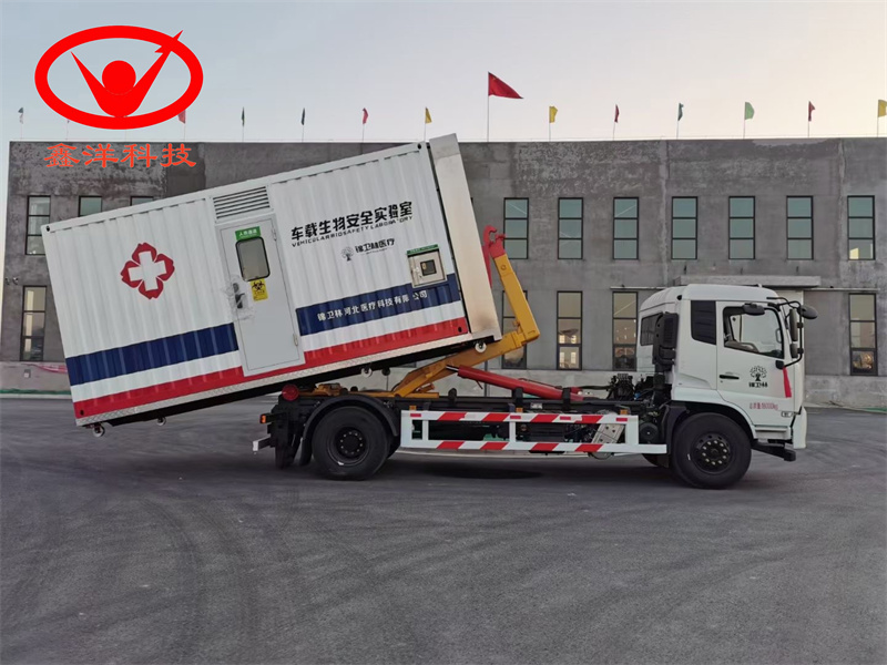 20噸東風天錦勾臂垃圾車