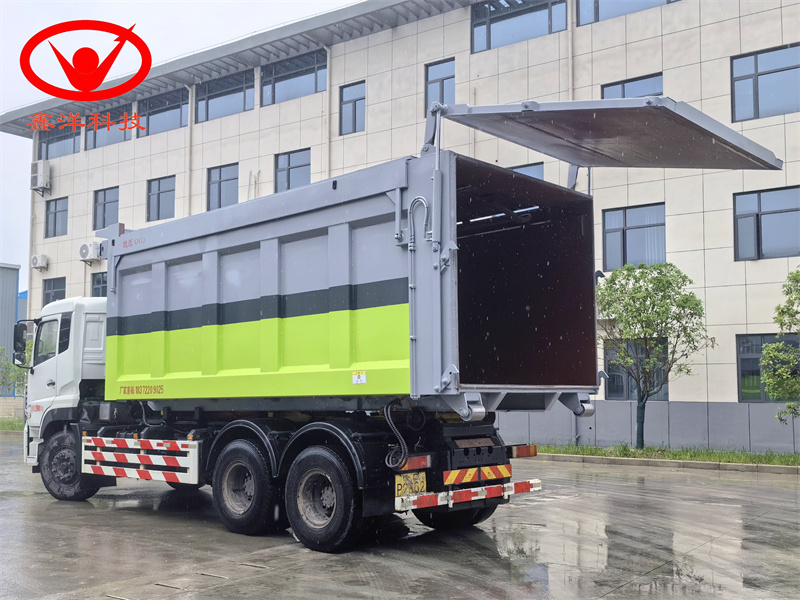 25噸東風(fēng)天龍勾臂垃圾車(chē)
