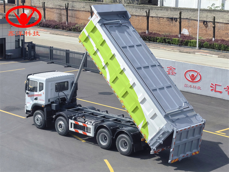 東風華神前四后八自卸式垃圾車